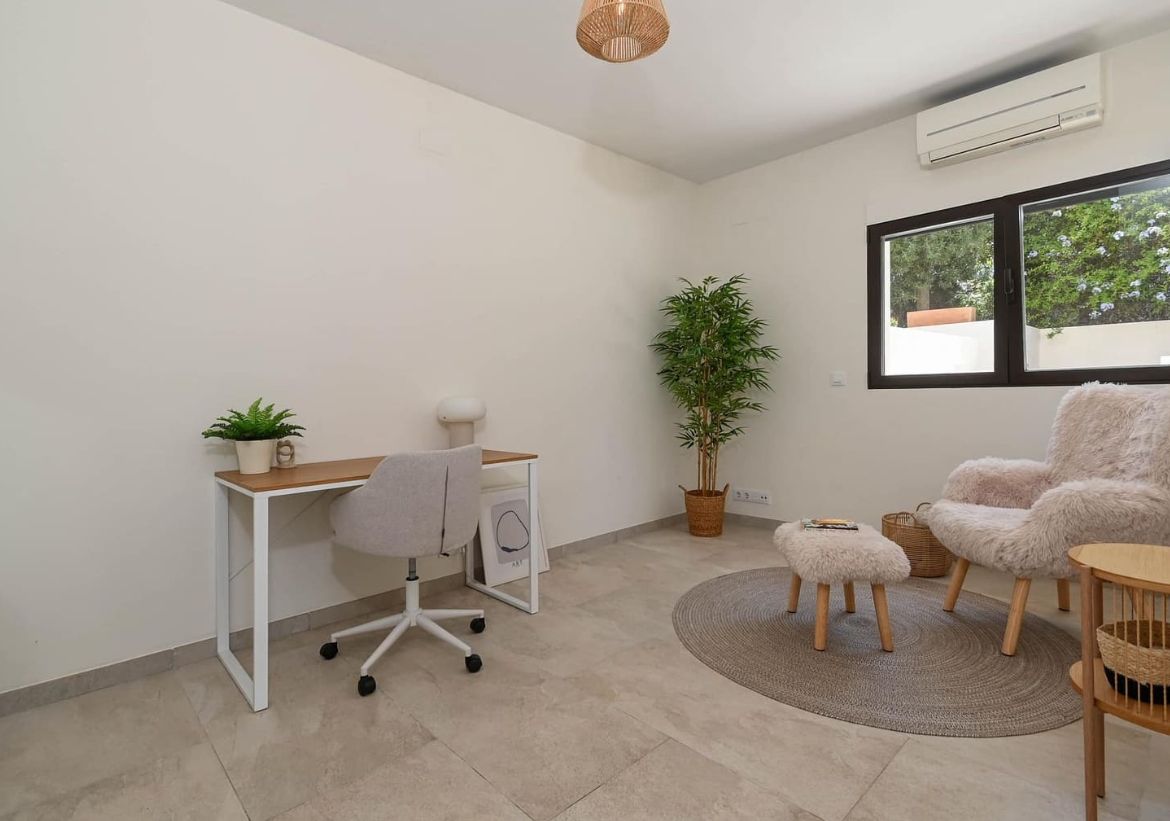 Certaines maisons offrent une vue. Celle-ci en offre toutes.