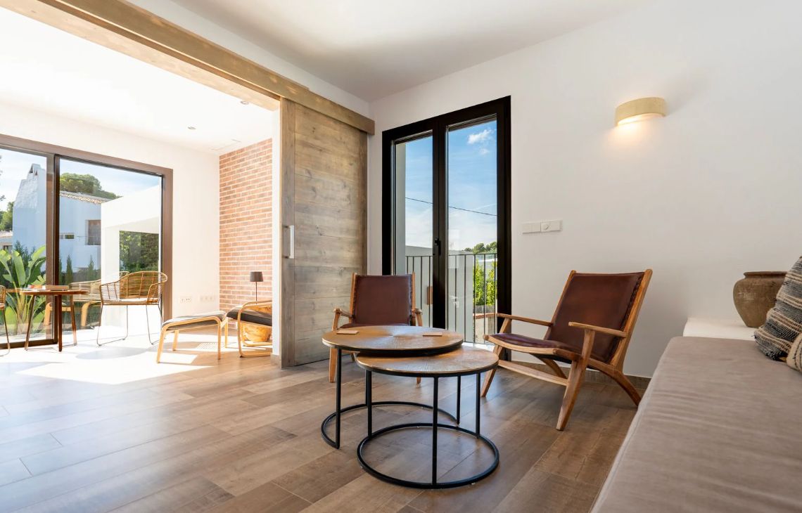 Villa moderne à quelques pas de la mer à Javea