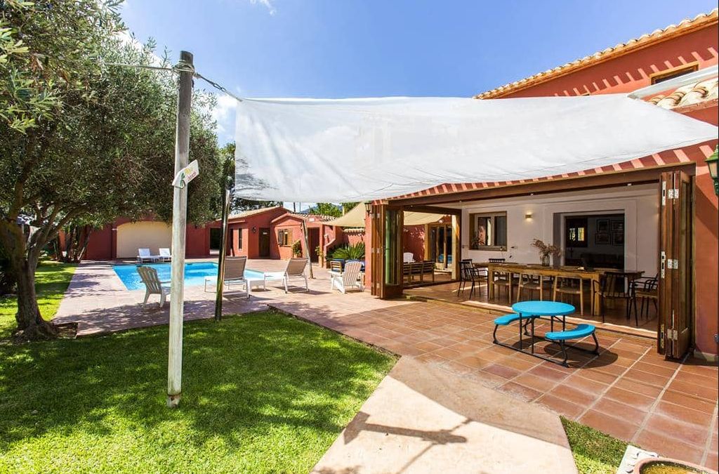 Villa con acceso directo a la playa en Els Molins, Las Marinas, Dénia