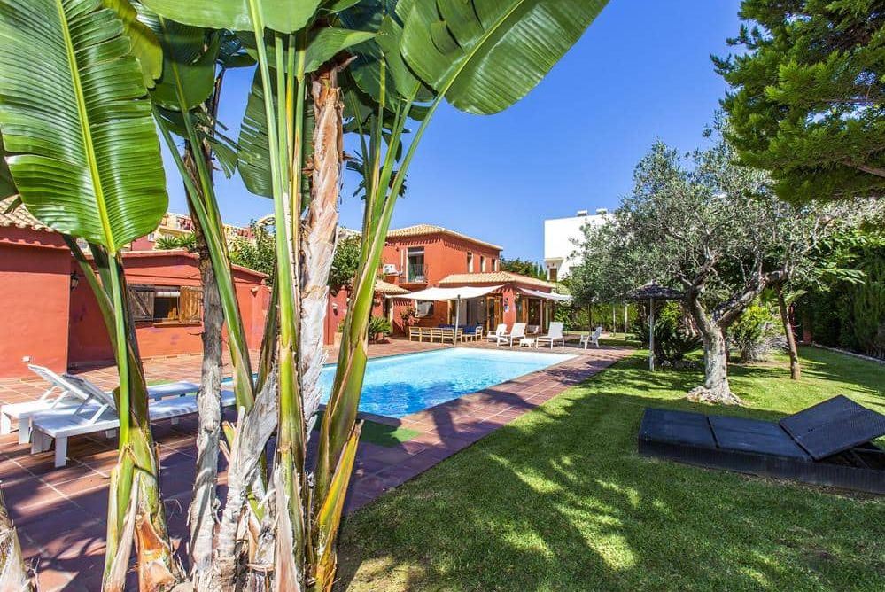 Villa con acceso directo a la playa en Els Molins, Las Marinas, Dénia