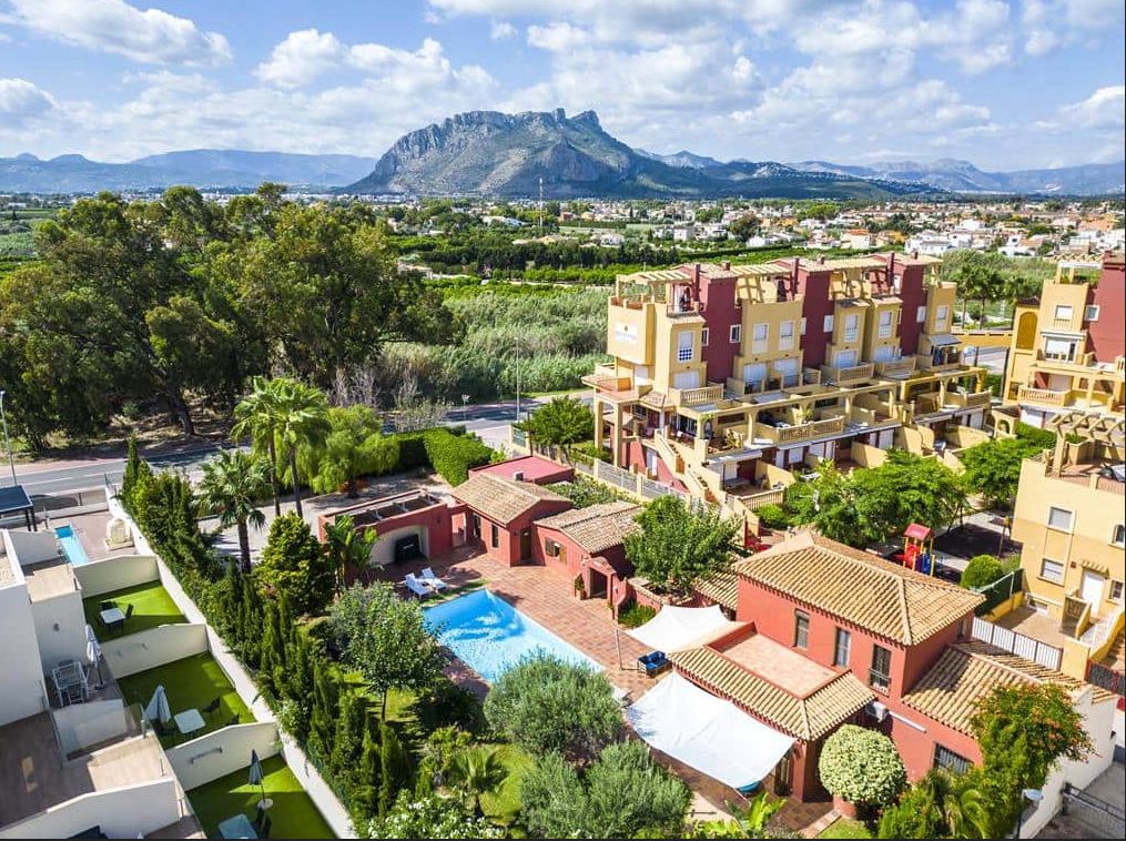 Villa con acceso directo a la playa en Els Molins, Las Marinas, Dénia