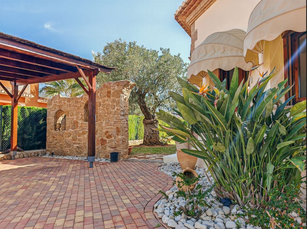 VILLA ALMA – CHARME ET CONFORT À DÉNIA