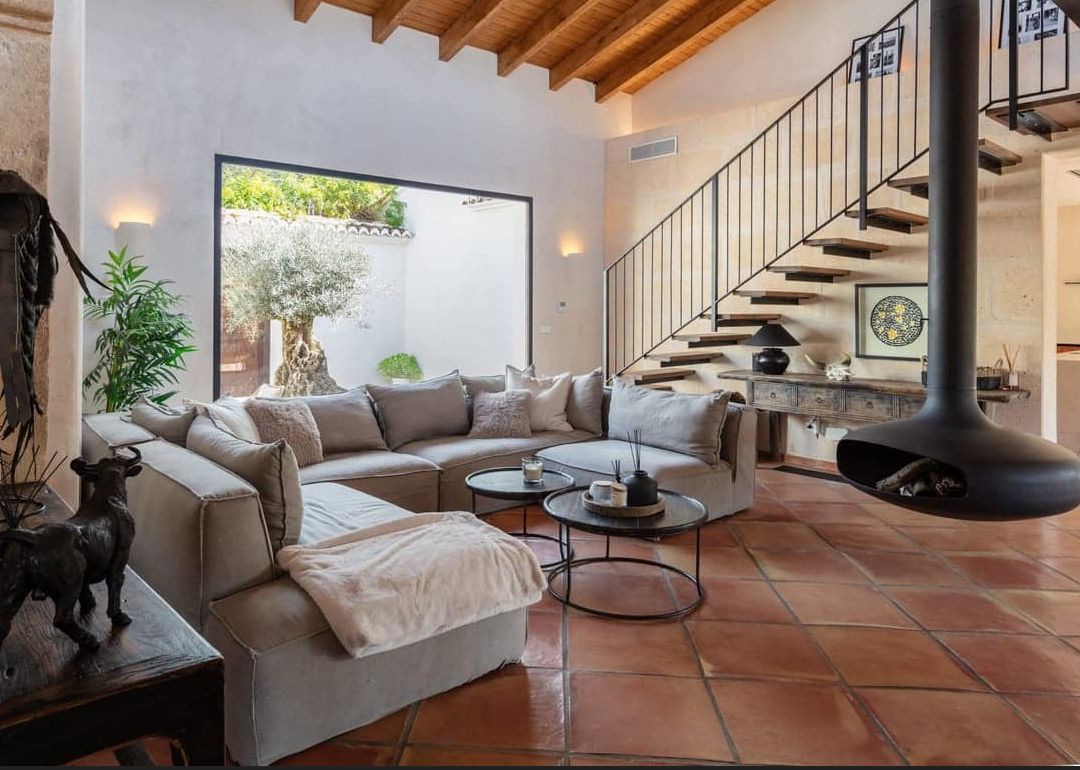 Magnifique finca à Jávea, entièrement rénovée avec d'excellentes qualités.