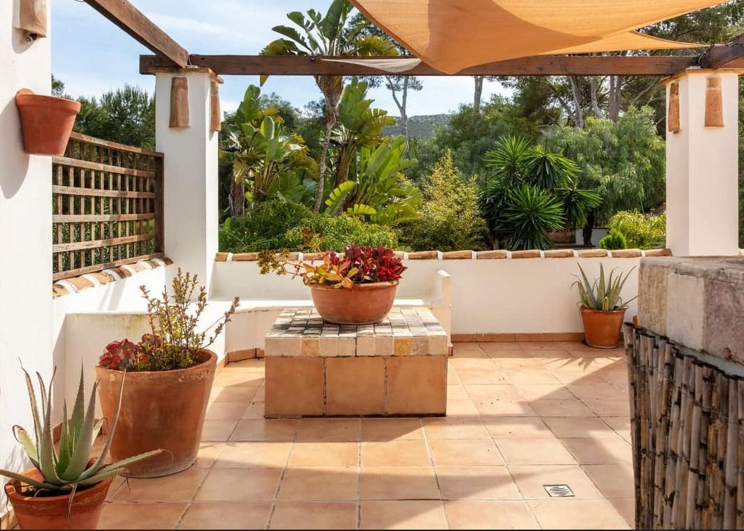 Magnifique finca à Jávea, entièrement rénovée avec d'excellentes qualités.