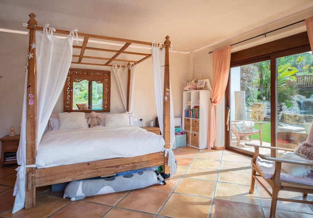 Magnifique finca à Jávea, entièrement rénovée avec d'excellentes qualités.