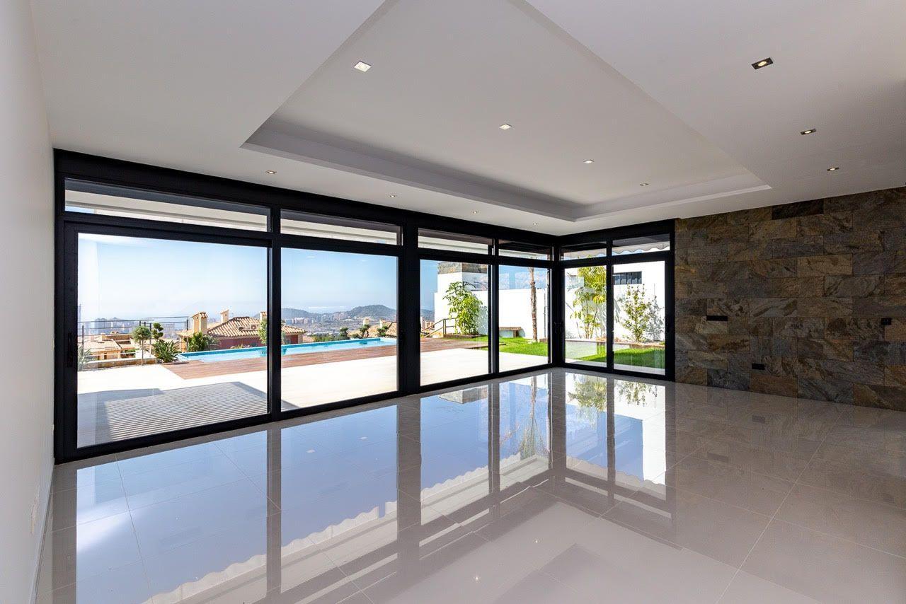 Villa de Lujo en Venta en Finestrat, Alicante