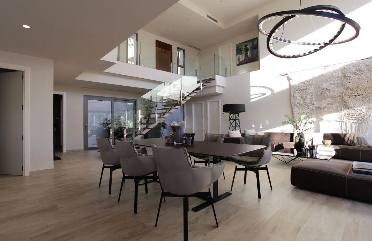 Villa à vendre de 5 chambres avec piscine à Altea