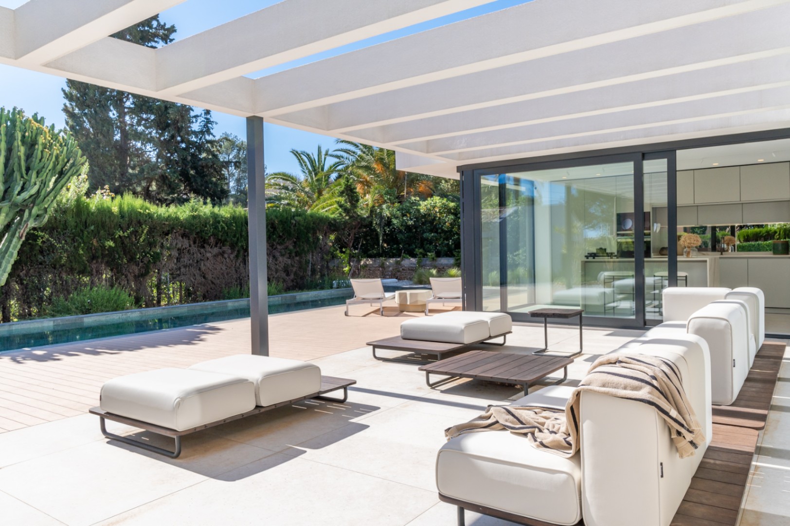 Luxe villa met uitzicht op zee in Dénia - Las Rotas