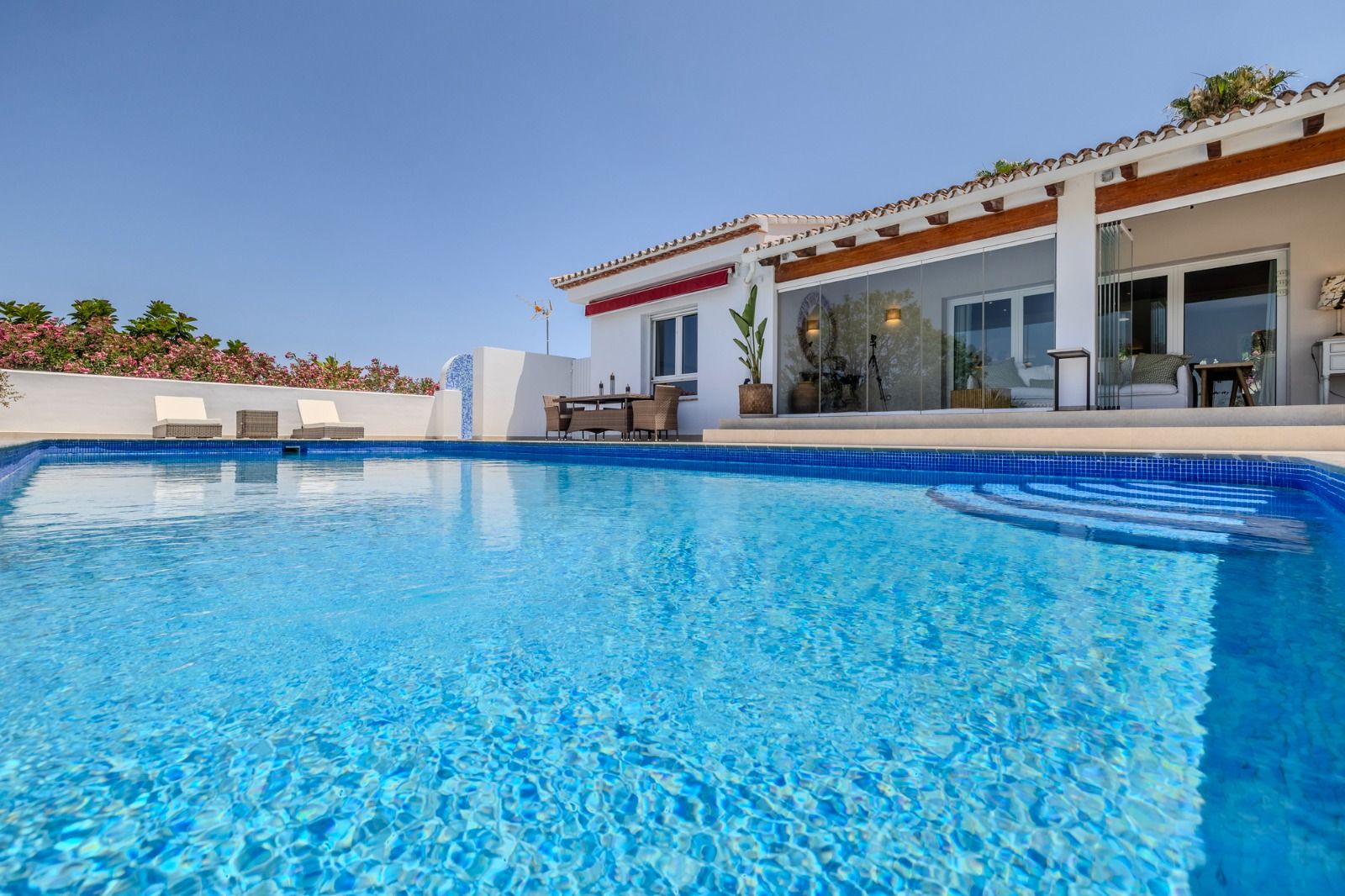 SPECTACULAIRE VILLA MODERNE À DENIA