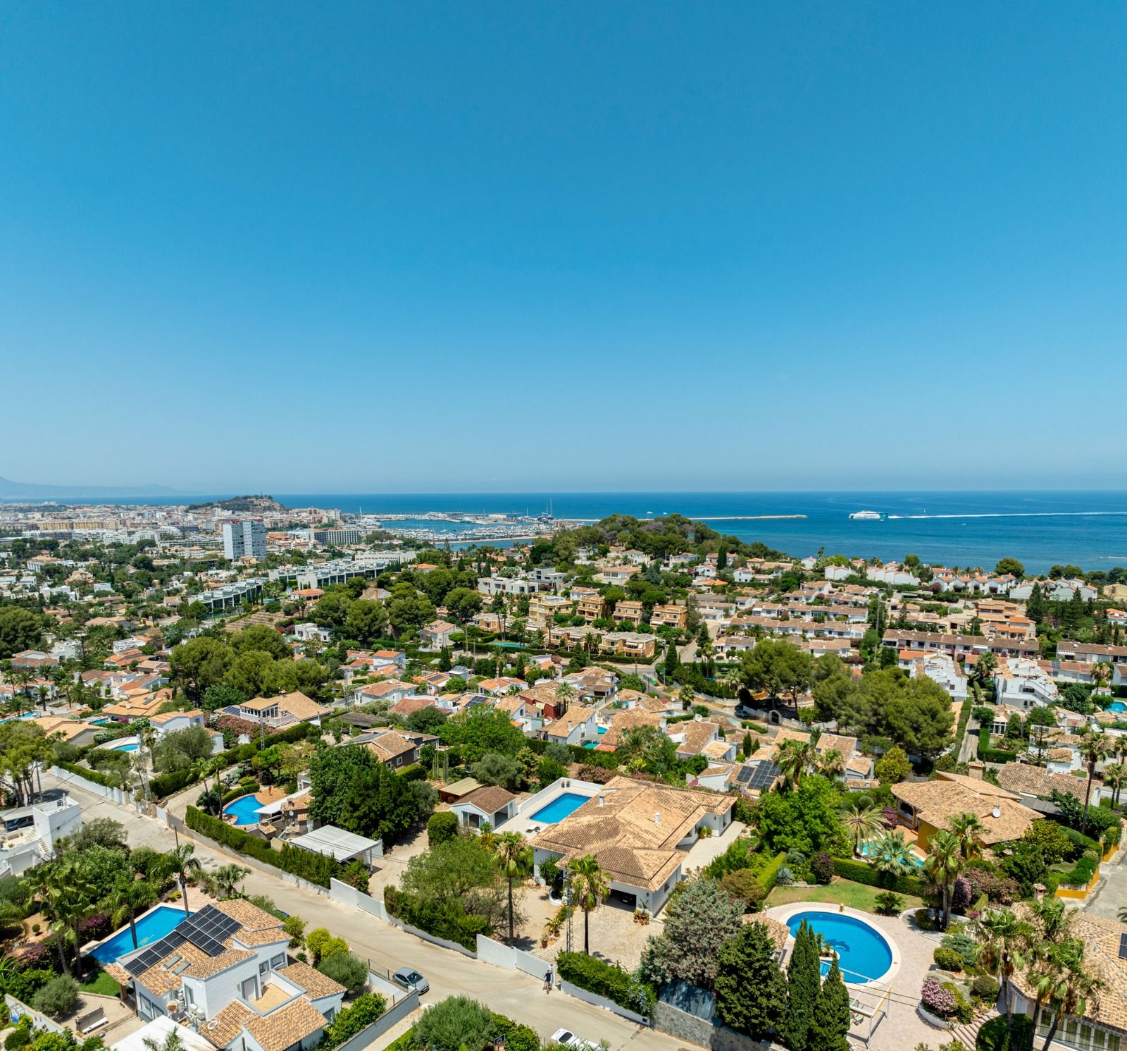 SPECTACULAIRE VILLA MODERNE À DENIA