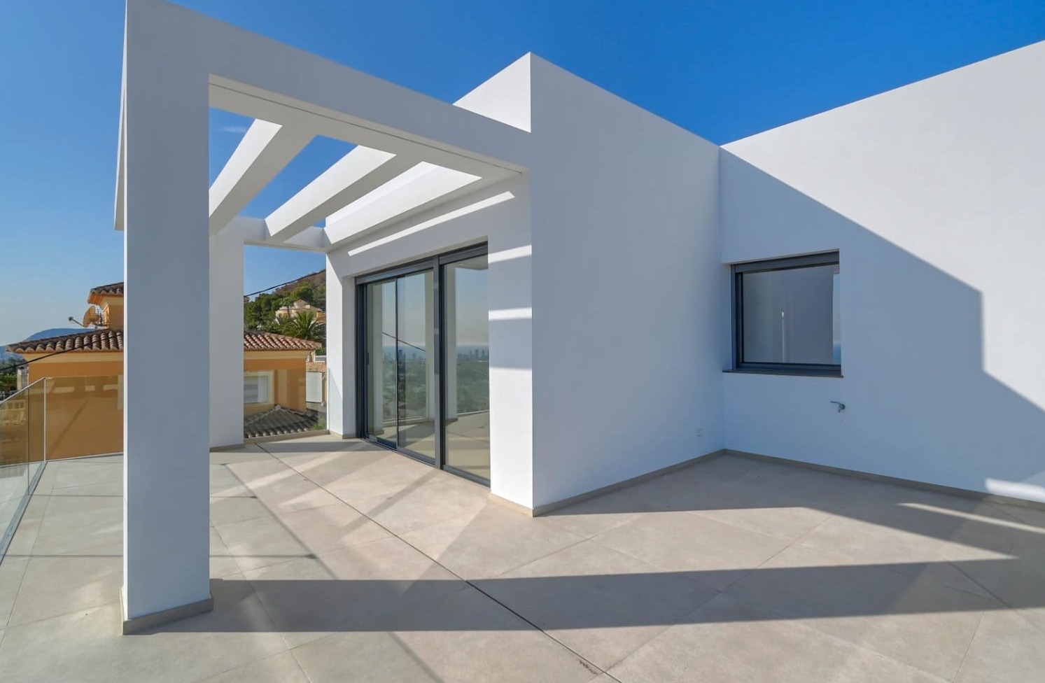Chalet neuf avec vue sur la mer à Calpe