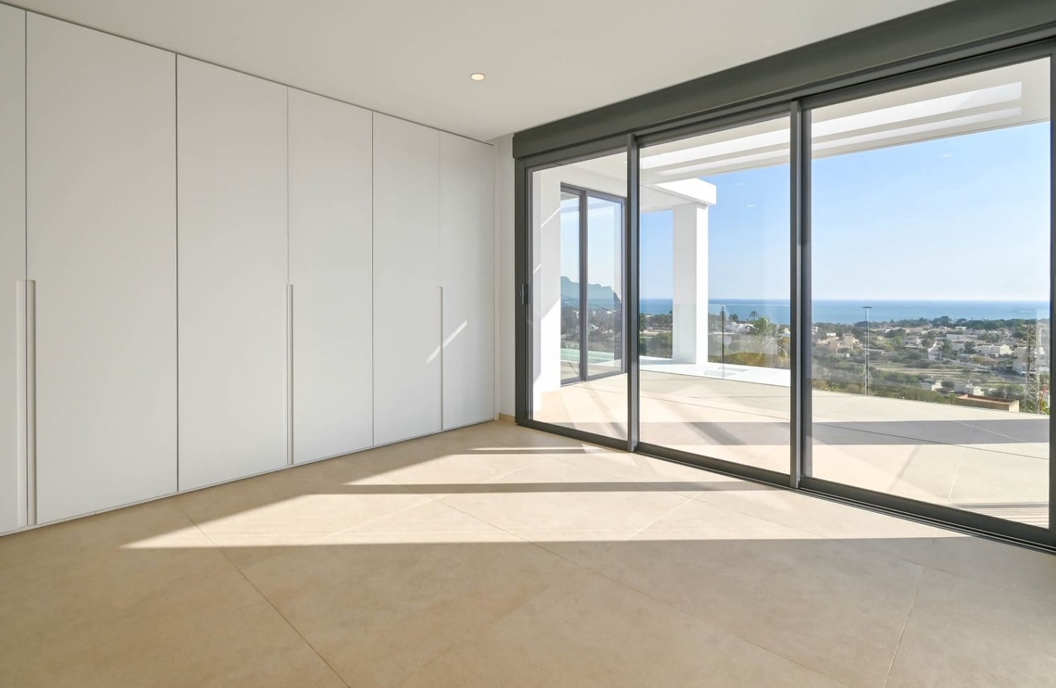 Chalet neuf avec vue sur la mer à Calpe