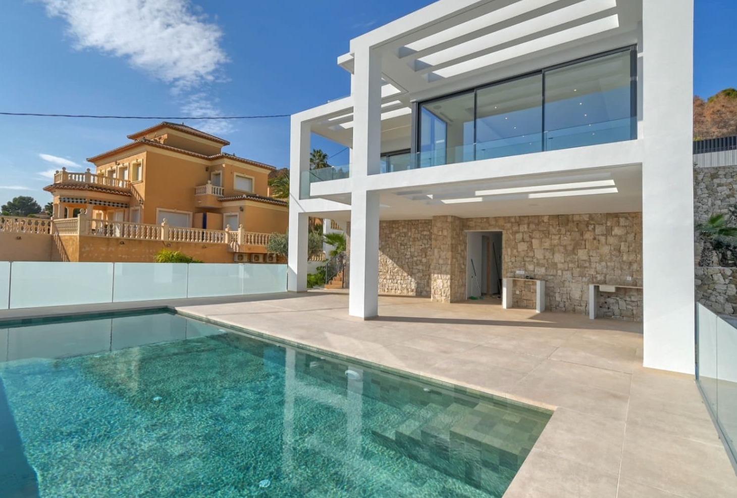 Chalet neuf avec vue sur la mer à Calpe