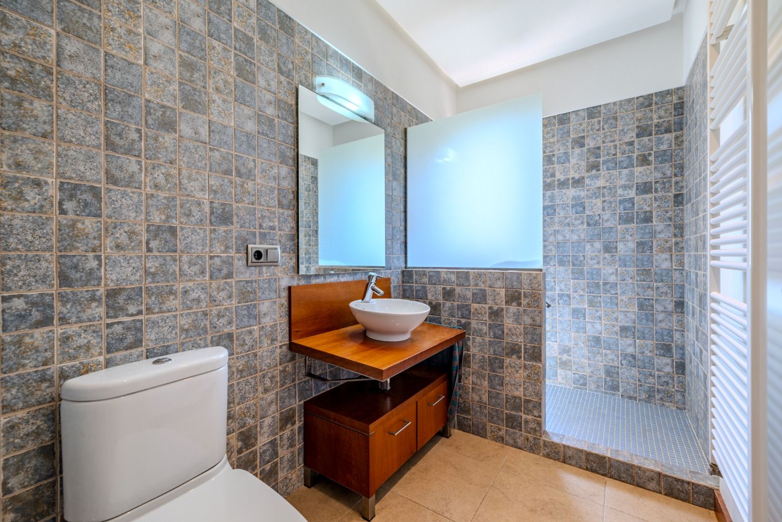 BEAUTIFUL VILLA IN DENIA VERY CLOSE TO THE TOWN