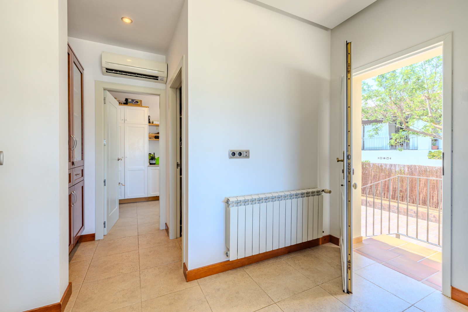 BEAUTIFUL VILLA IN DENIA VERY CLOSE TO THE TOWN