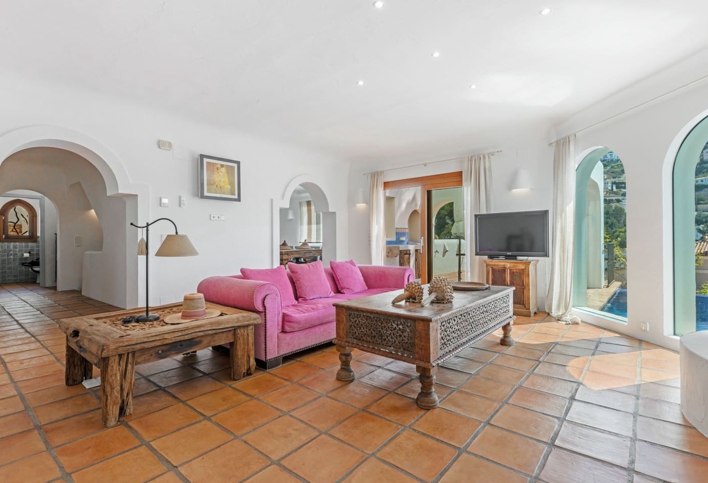 IBIZA-STYLE VILLA IN EL PORTET, MORAIRA