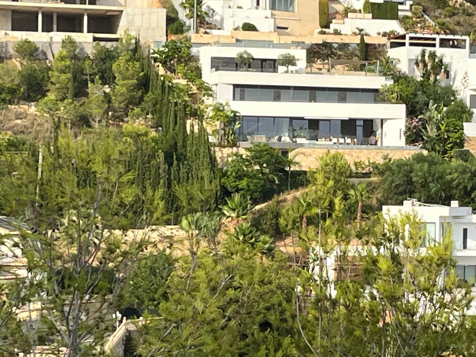 Exclusieve Perceel met Panoramisch Uitzicht op de Zee in La Corona, Jávea